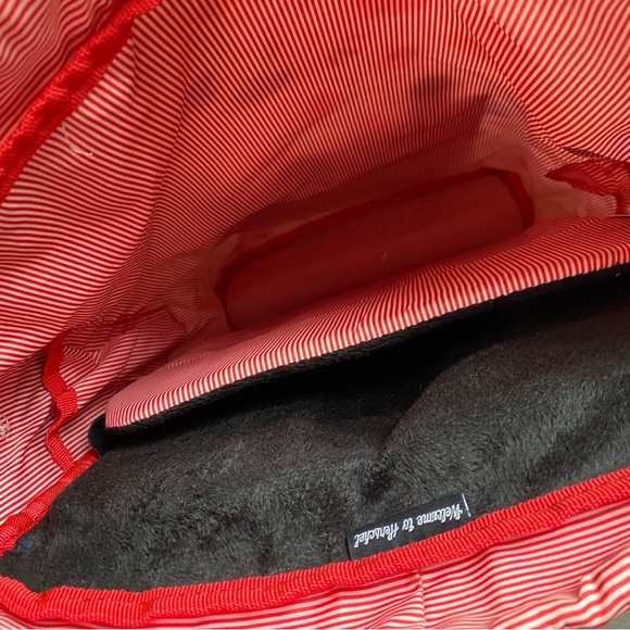 Herschel Little America™ Backpack | Heavyweight Canvas - 25L - Picture 3 of 3